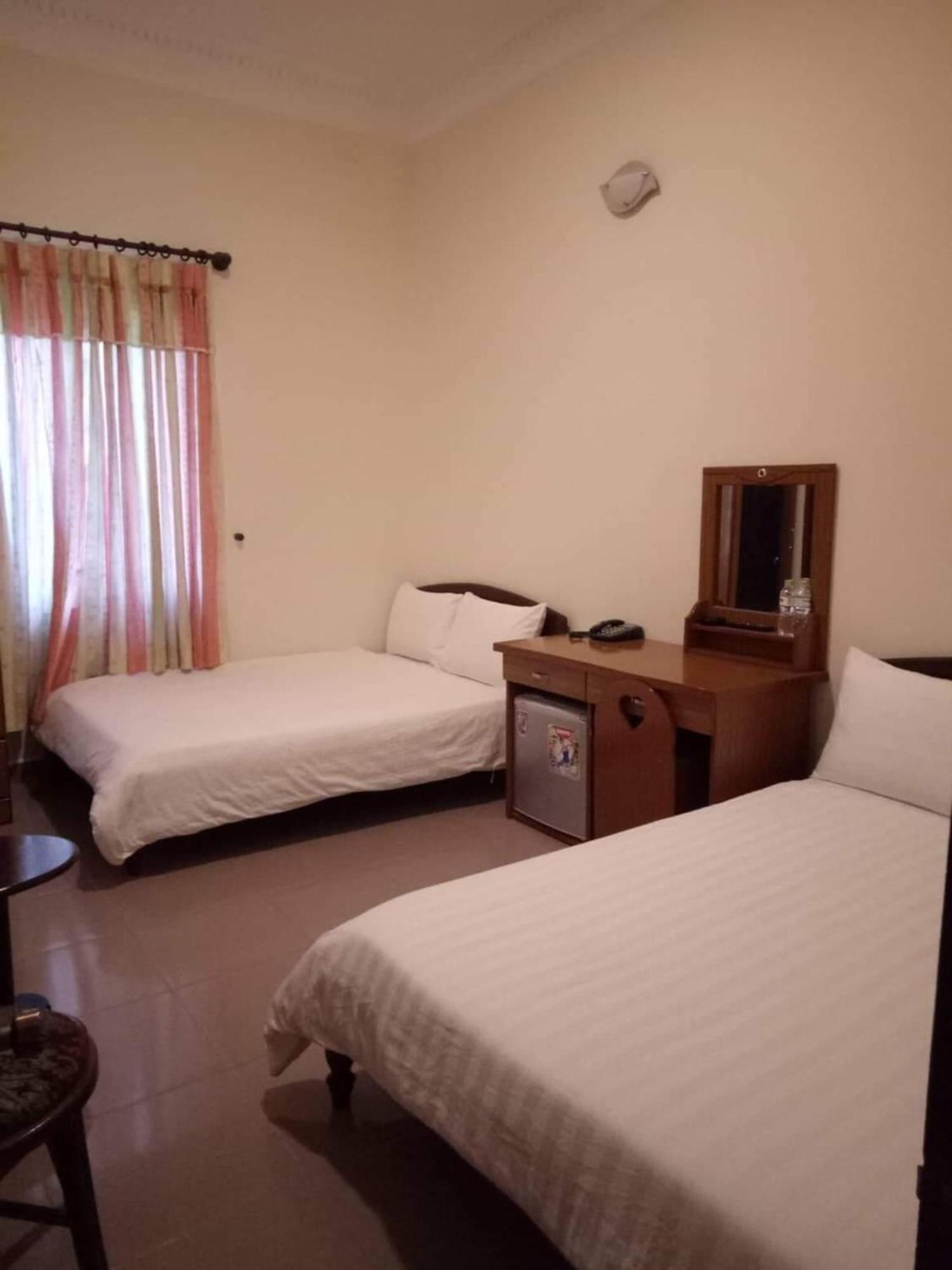 Quang Chien Hotel Далат Екстер'єр фото